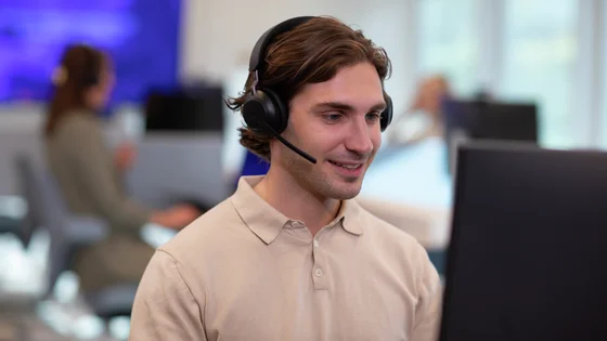 man in call center.