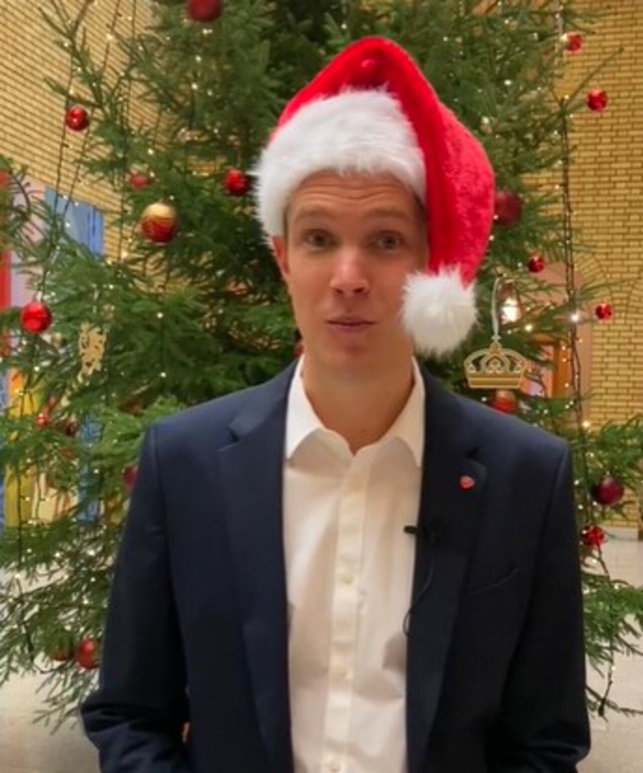 Torstein Tvedt Solbergs julehilsen til SFO-ansatte