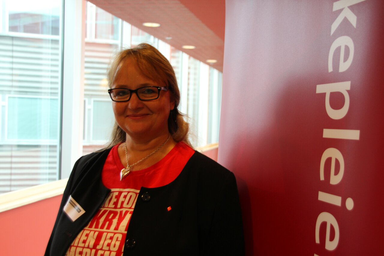 Iren Luther, nestleder for Seksjon helse og sosial, på sykepleierkonferansen 2016.