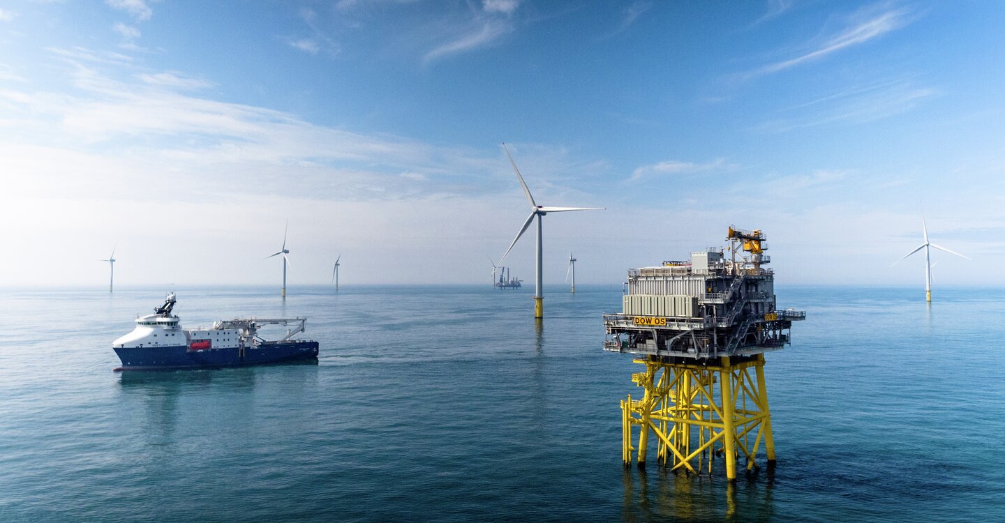 (Foto: Foto: Jan Arne Wold/Equinor - Dudgeon Offshore Wind Farm 22 august 2017)
