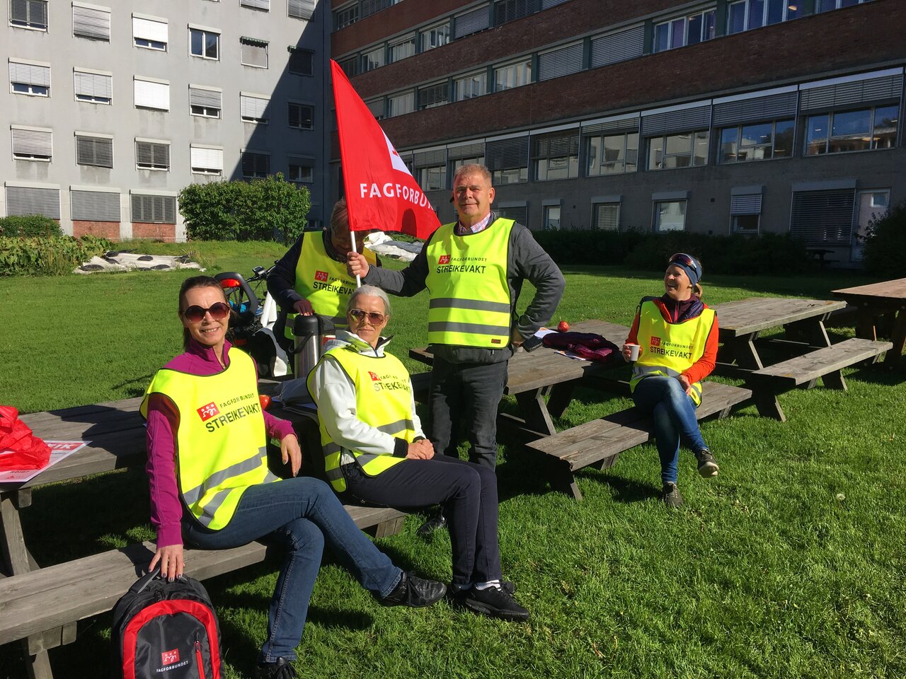 Får massiv streikestøtte: Streikeleder Bjørn Wølstad-Knudsen og de streikende ved sykehusene.