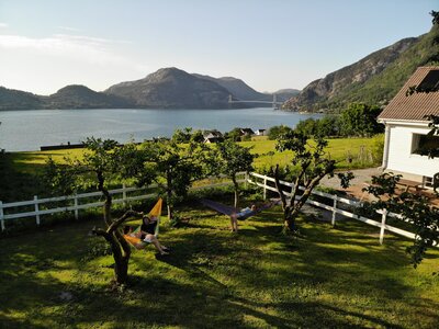 Explore Lysefjorden og Gøysa Gard ved Lysefjorden