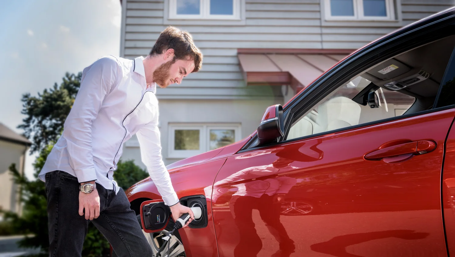 Korvaako kasko, jos sähköautosta loppuu  virta?