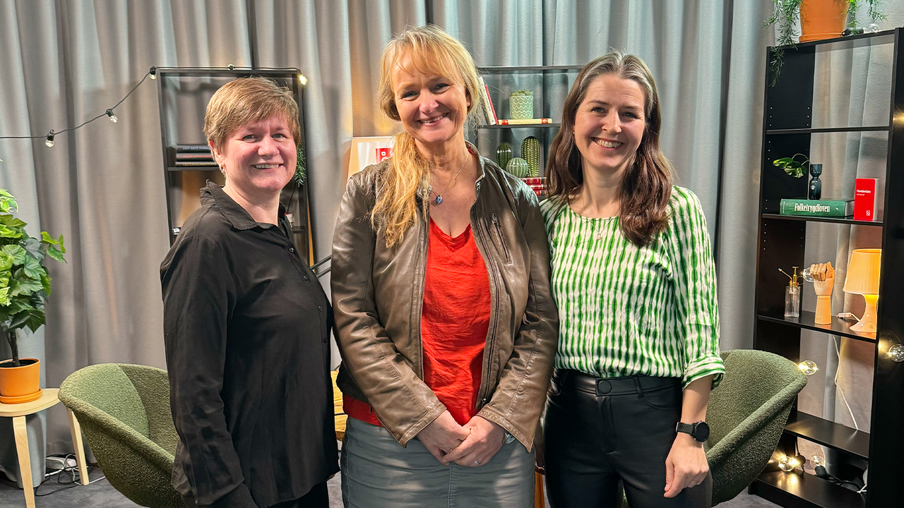 Helene Skeibrok, nestleder i Fagforbundet, Iren Luther og programleder Ingrid Wergeland.