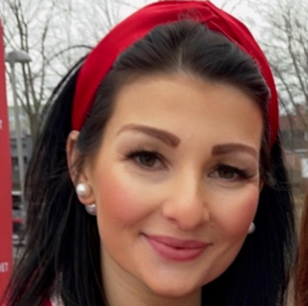 Edita Bekteshi Khawaja er hovedtillitsvalgt i Fagforbundet pleie og omsorg.