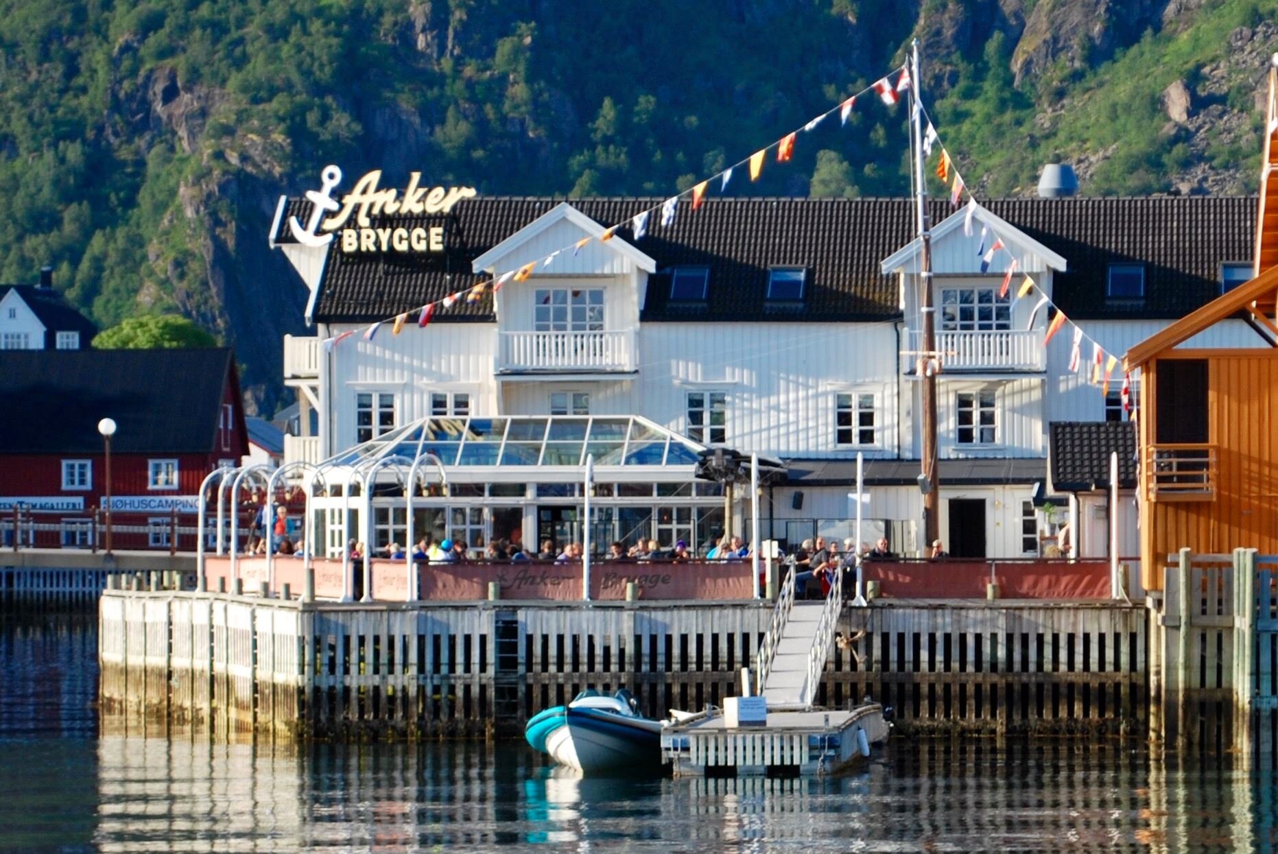 Anker Brygge rorbu suites - Visit Lofoten