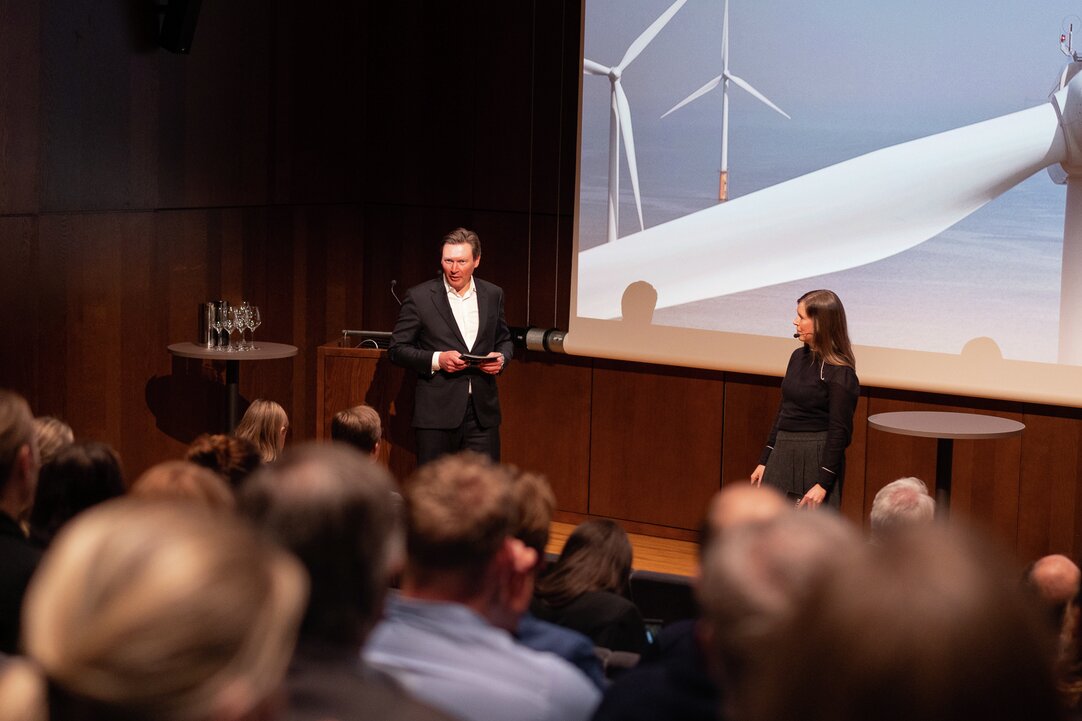 Tormod Ludvik Nilsen og Caroline Skaar Landsværk er henholdsvis Global Head of Reneweble Energy og leder for vårt energiteam i Oslo.
