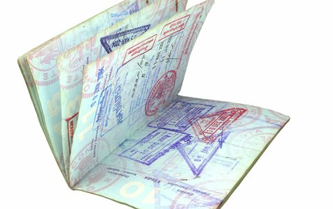 Flere forskjellige stempler i et uspesifikt pass