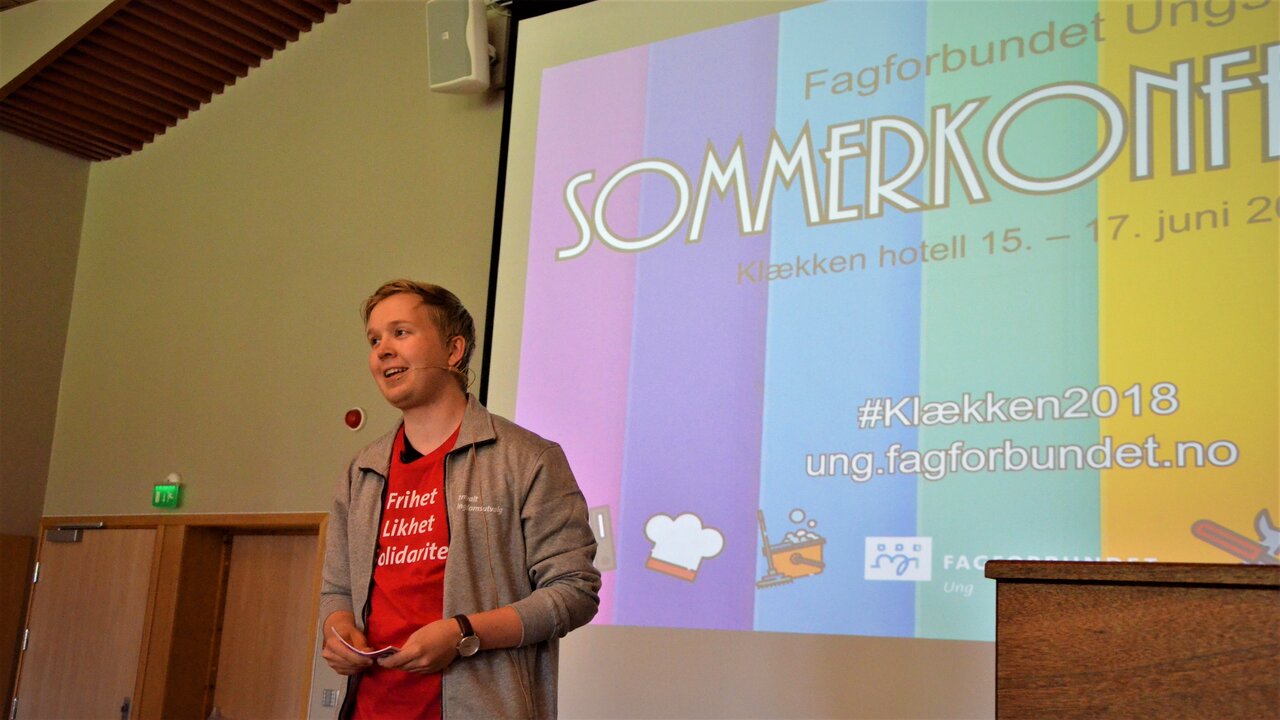 HAR GLEDET SEG: Mats Monsen, leder av Fagforbundet Ung, har gledet seg i et helt år til å endelig kunne åpne sommerkonferansen.